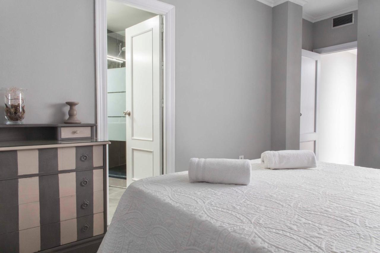 Apartamento En El Centro Totalmente Climatizado, Parking Gratuito Córdoba Buitenkant foto
